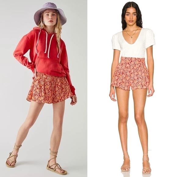 NWT FREE PEOPLE Red Retro Floral Smocked High Waist Billowy Cotton Shorts Sz XS - Picture 1 of 10